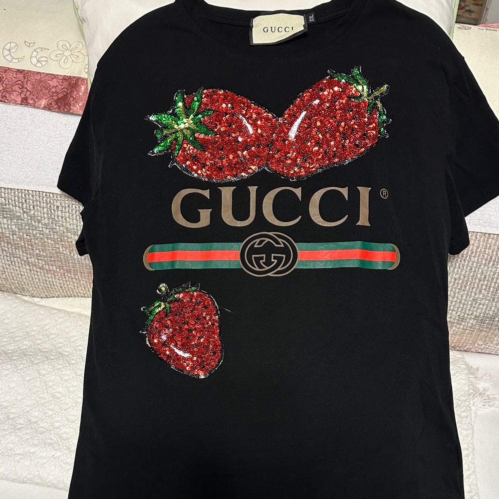 Gucci Black Short Sleeve Tee with Red Sequin Strawberries
